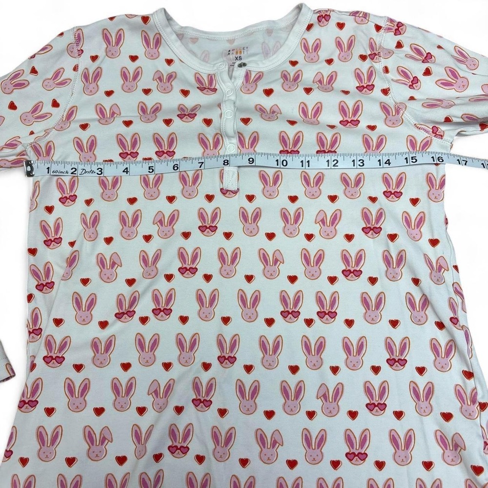 Roller Rabbit Lovestruck Bunny Pajama Set Pink White XS Heart Sunglasses Henley - Picture 4 of 8